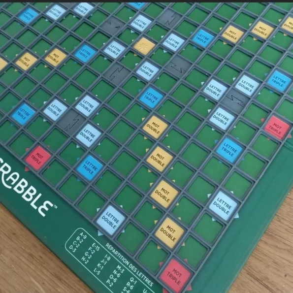 scrabble brick holder