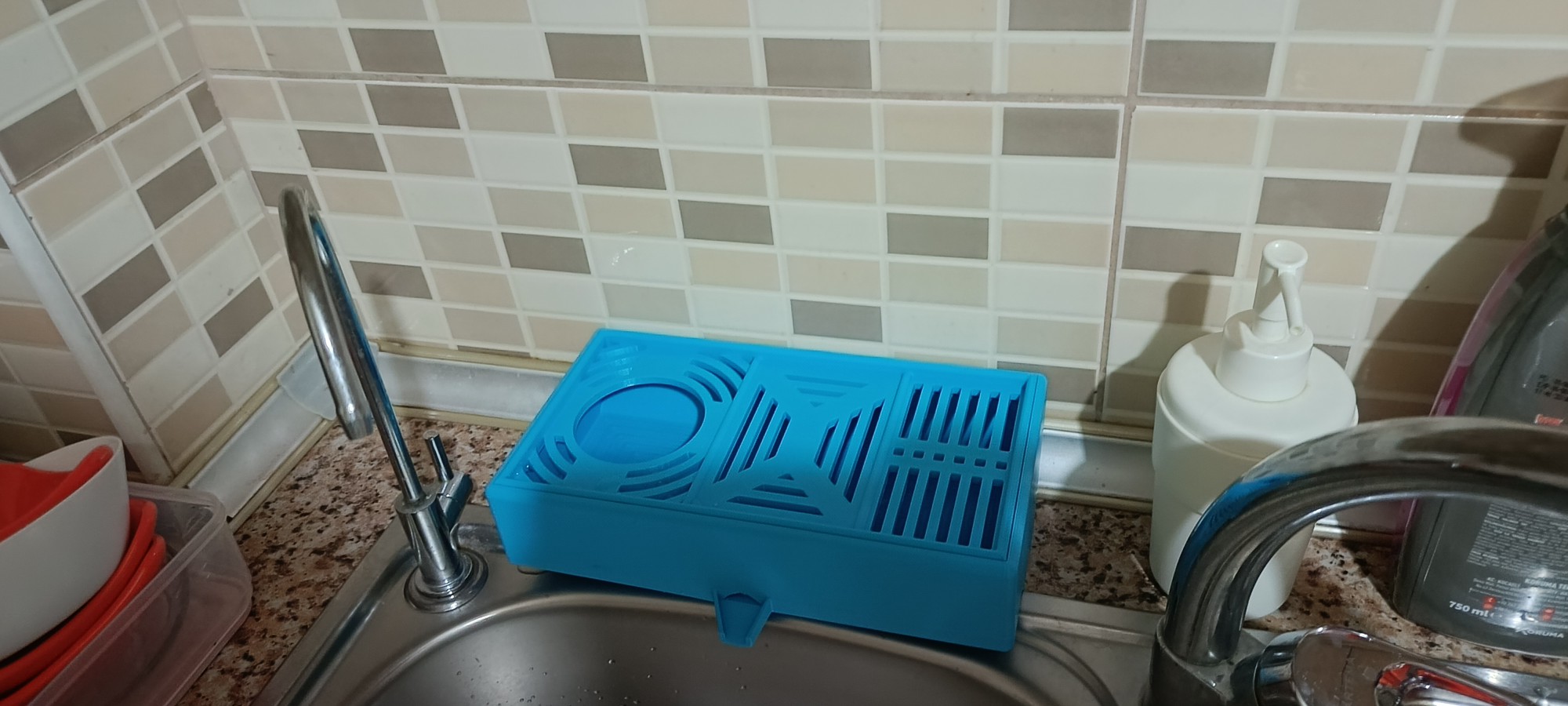 Kitchen Organizer & Dispenser