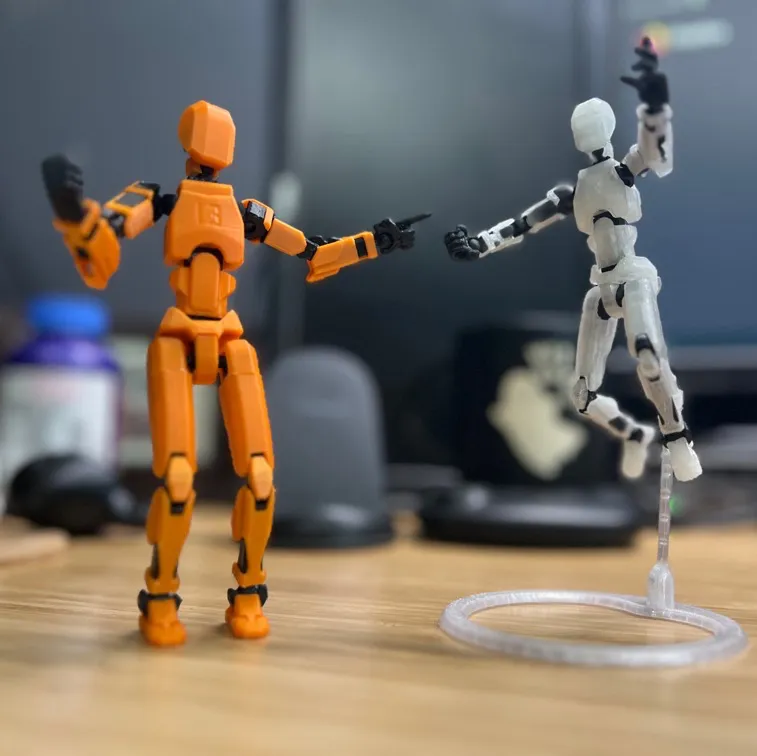 Dummy13 - 120% Scale - Male and Female